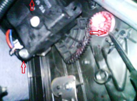 Замена салонного фильтра Ниссан Кашкай Замена салонного фильтра Ниссан Кашкай