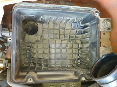 Замена воздушного фильтра Шевроле Авео Замена воздушного фильтра Шевроле Авео