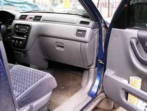 Замена салонного фильтра Honda CR-V Замена салонного фильтра Honda CR-V