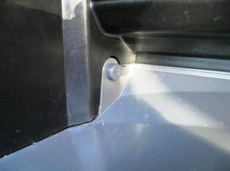 Замена салонного фильтра на Ниссан Альмера Замена салонного фильтра на Ниссан Альмера