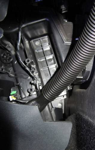 Замена салонного фильтра Рено Флюенс Замена салонного фильтра Рено Флюенс