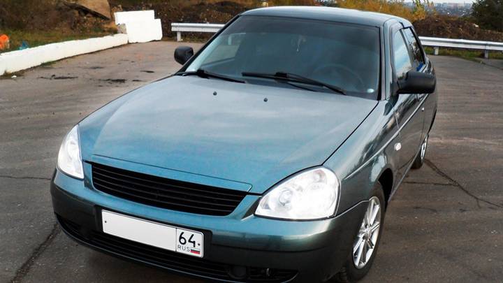 Решетка радиатора на Приоре Решетка радиатора на Приоре