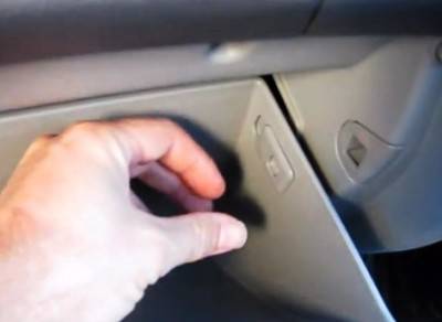 Замена салонного фильтра Hyundai Elantra Замена салонного фильтра Hyundai Elantra