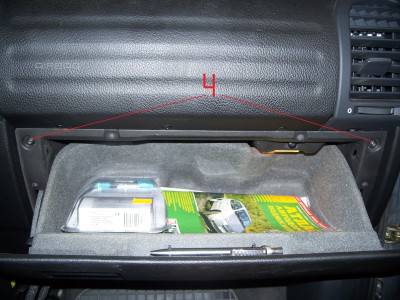 Замена салонного фильтра на Опель Зафира Замена салонного фильтра на Опель Зафира