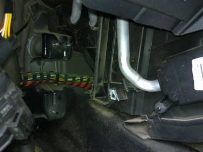 Замена салонного фильтра на Ford Fusion Замена салонного фильтра на Ford Fusion