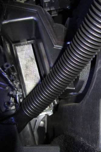 Замена салонного фильтра Рено Флюенс Замена салонного фильтра Рено Флюенс