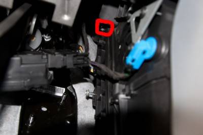 Замена салонного фильтра на Форд Мондео Замена салонного фильтра на Форд Мондео