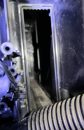 Замена салонного фильтра Рено Флюенс Замена салонного фильтра Рено Флюенс