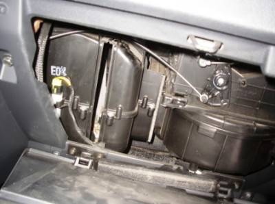 Замена салонного фильтра Hyundai Getz Замена салонного фильтра Hyundai Getz