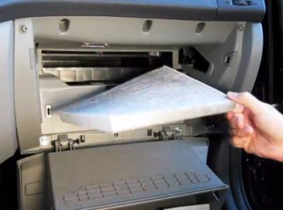 Замена салонного фильтра Hyundai Elantra Замена салонного фильтра Hyundai Elantra