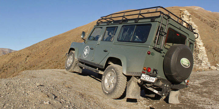 Land Rover Defender 110 TDSW Challenger на Северном Кавказе